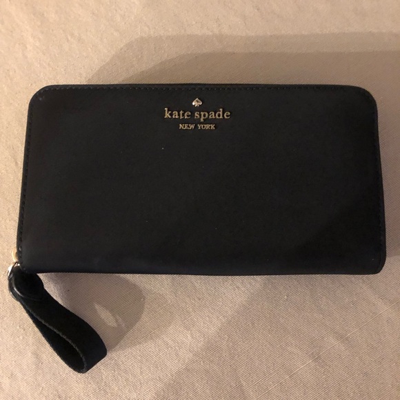 Black Kate Spade Nylon Crossbody and Matching Wallet - Picture 15 of 16
